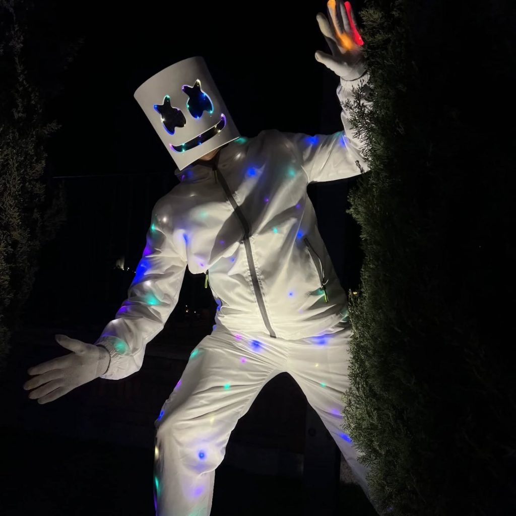 Instagram post from produccionesguay.es. This post is in position 3.