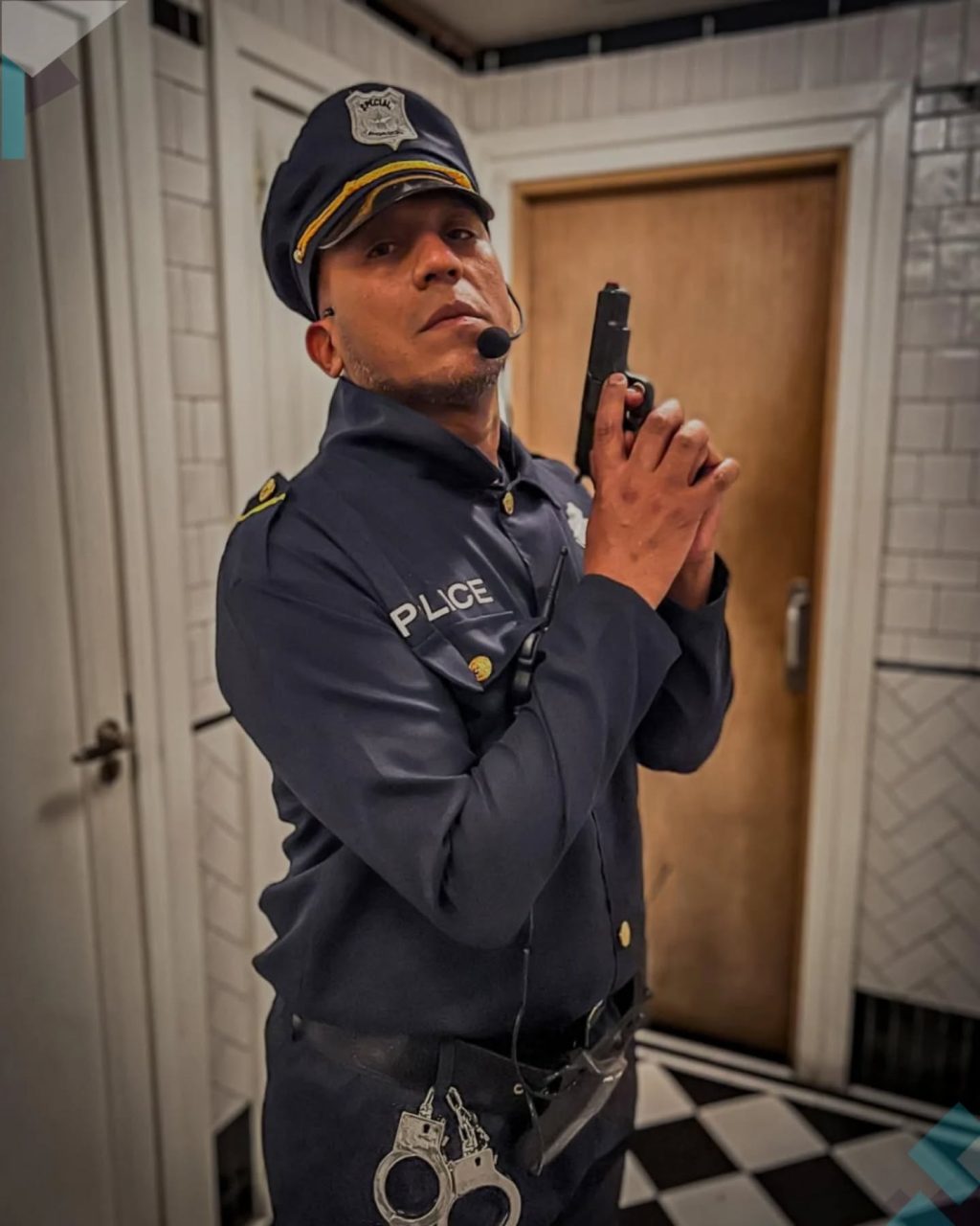 Instagram post from produccionesguay.es. This post is in position 4.