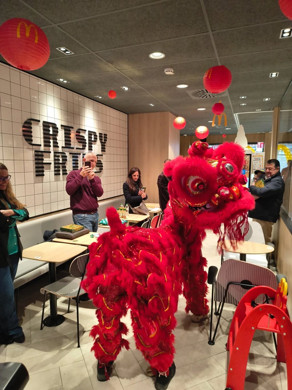 Instagram post from produccionesguay.es. This post is in position 3.