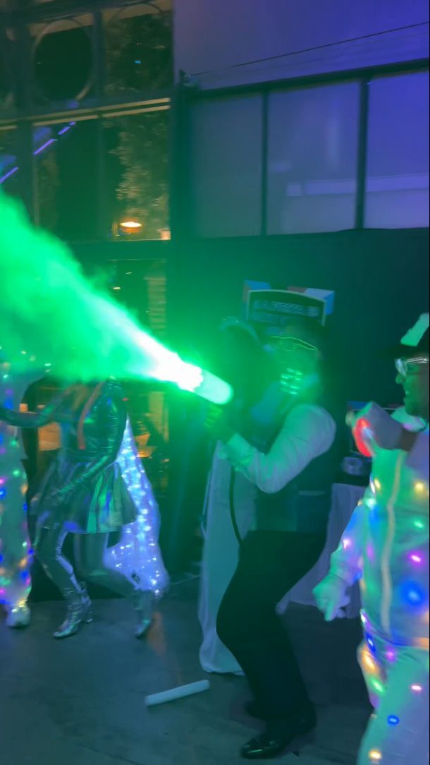 Instagram post from produccionesguay.es. This post is in position 6.