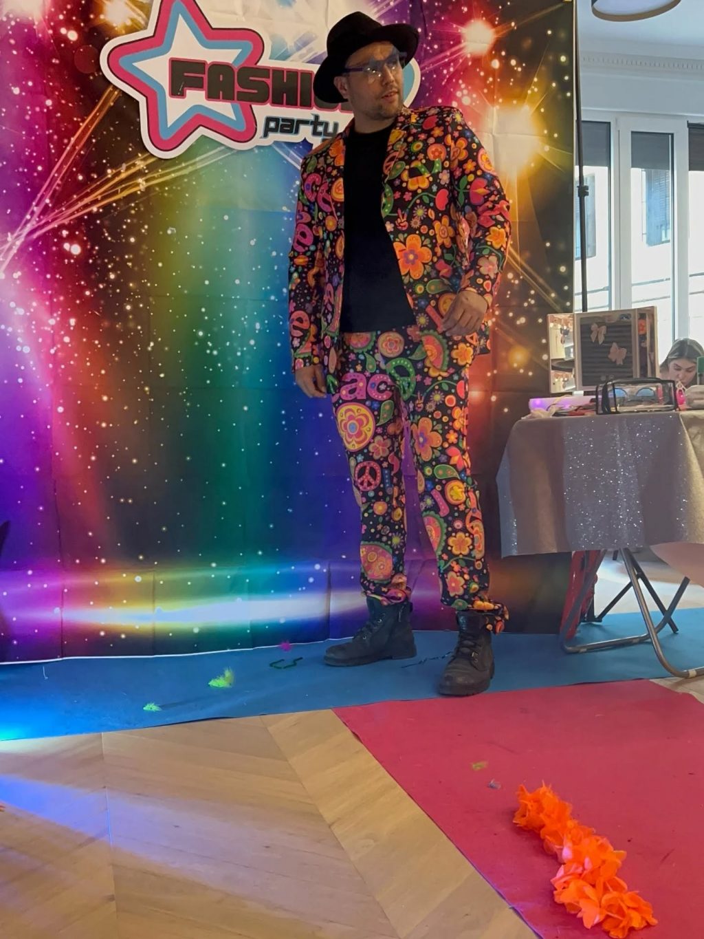 Instagram post from produccionesguay.es. This post is in position 5.