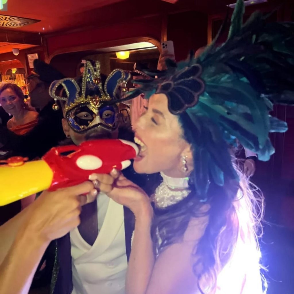 Instagram post from produccionesguay.es. This post is in position 1.