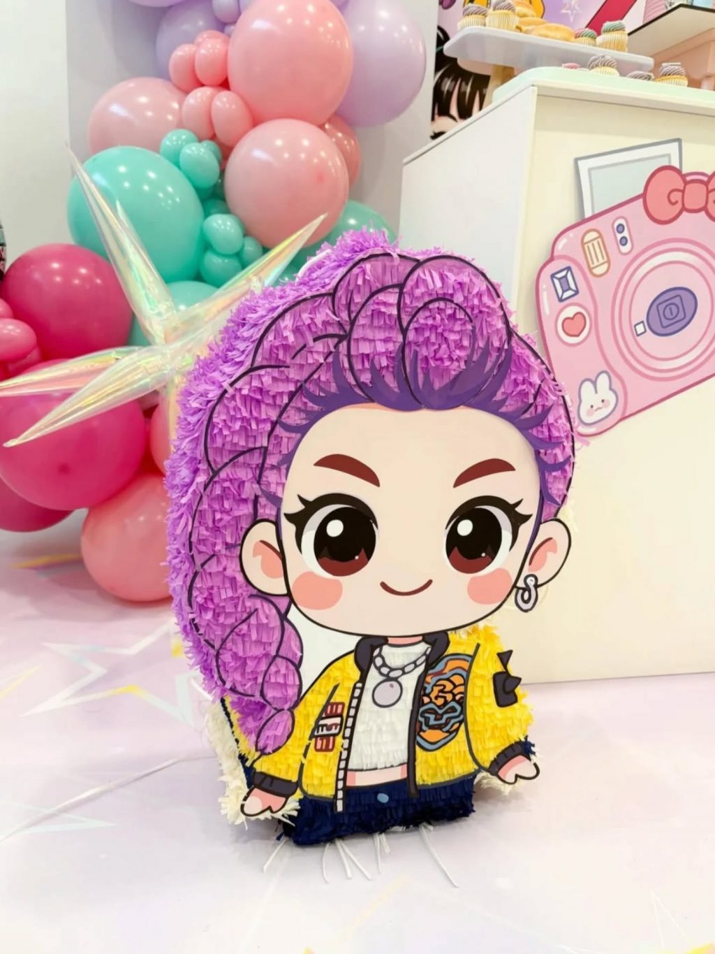 Instagram post from produccionesguay.es. This post is in position 9.