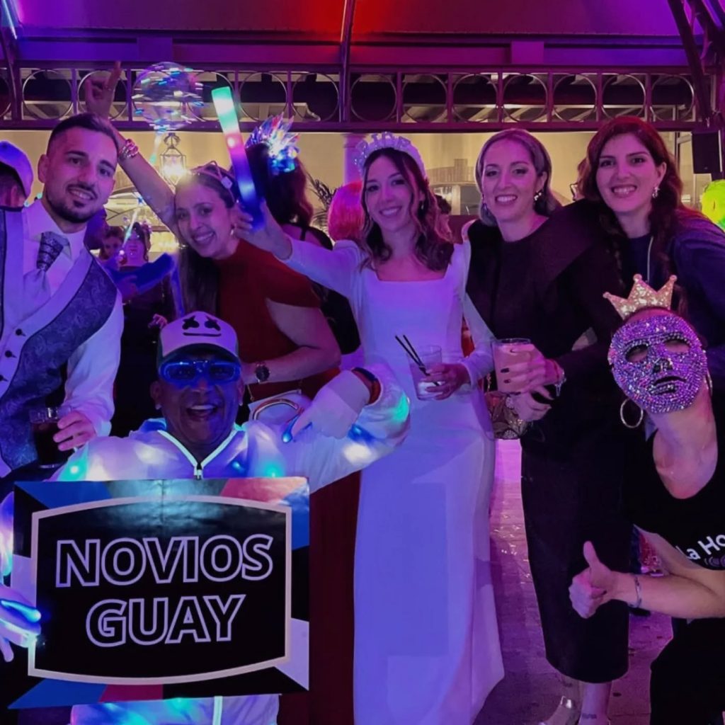 Instagram post from produccionesguay.es. This post is in position 0.