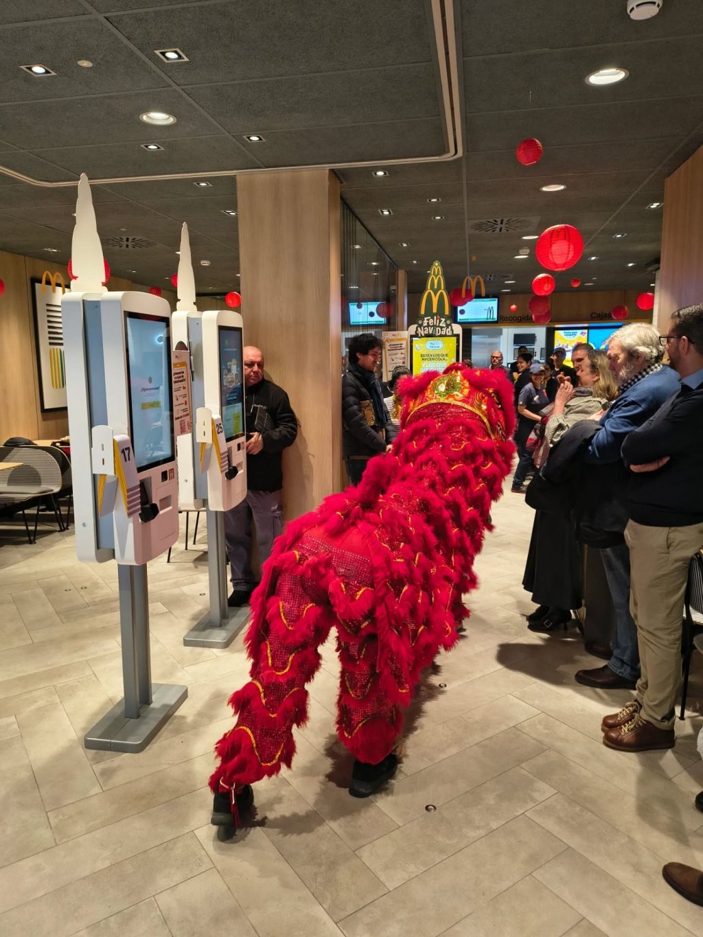 Instagram post from produccionesguay.es. This post is in position 4.