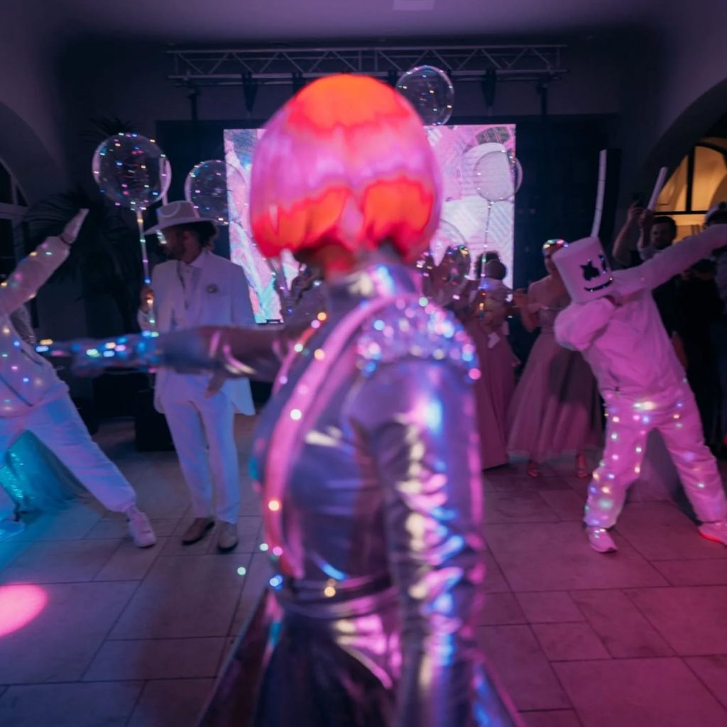 Instagram post from produccionesguay.es. This post is in position 7.