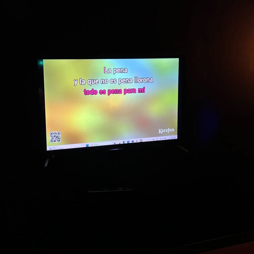 Instagram post from produccionesguay.es. This post is in position 4.